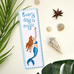 Набір для вишивки хрестиком "Закладка для книг "Every day is magic!""