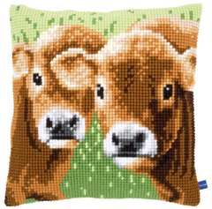 Набор для вышивания крестом "Подушка "Два теленка"