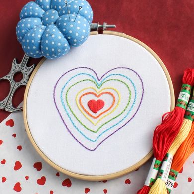 Набор для вышивки декоративными швами "Сердце"