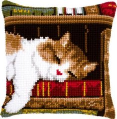 Набор для вышивки крестом "Подушка "Спящий кот на книжной полке""