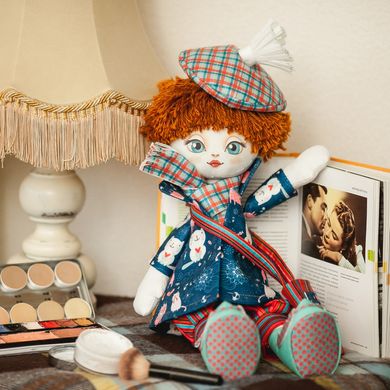 Набор для шитья куклы на льняной основе "Актриса"
