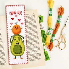 Набір для вишивки хрестиком "Закладка для книг "Papacado""